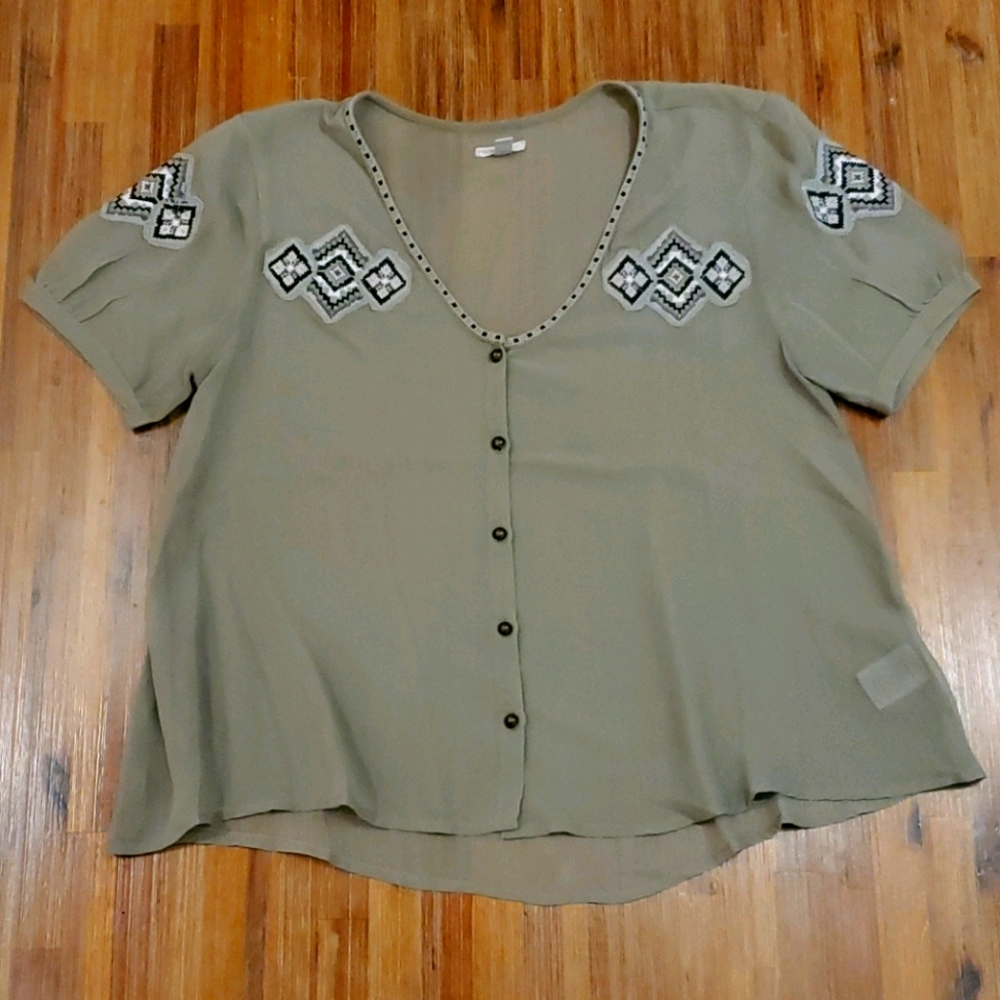 Women's Embroidery Top